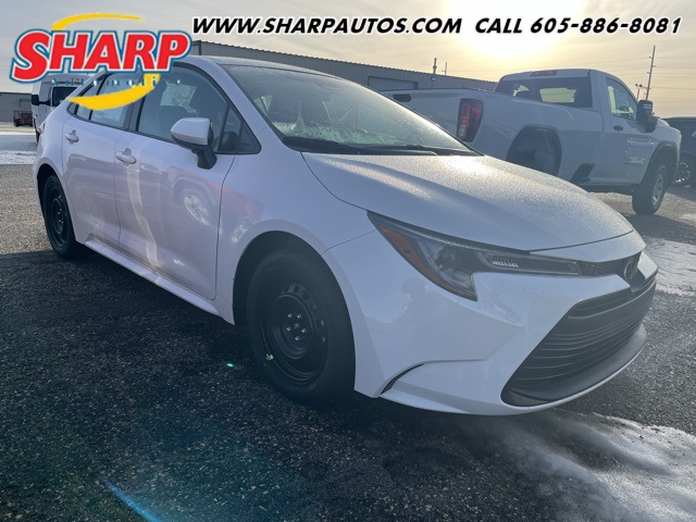 2026 Toyota Corolla LE's photo