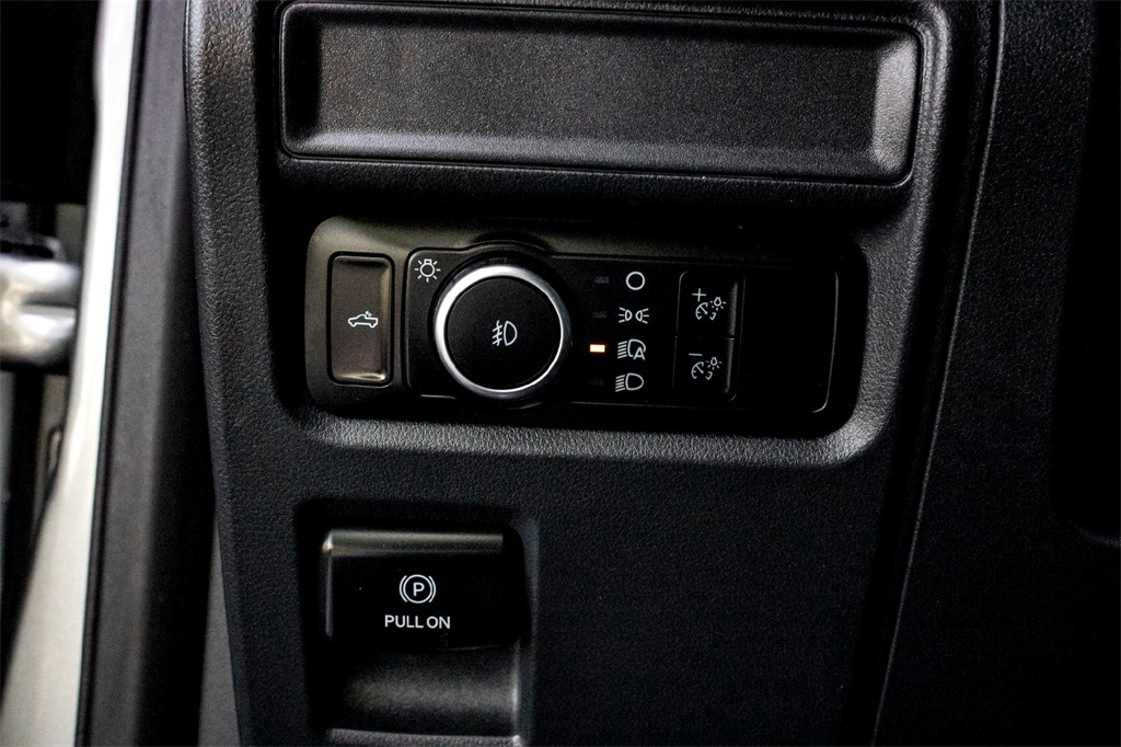 2023 Ford F-150 XL photo 16