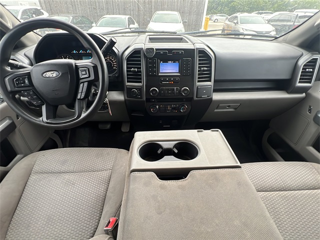 2018 Ford F-150 XLT photo 17