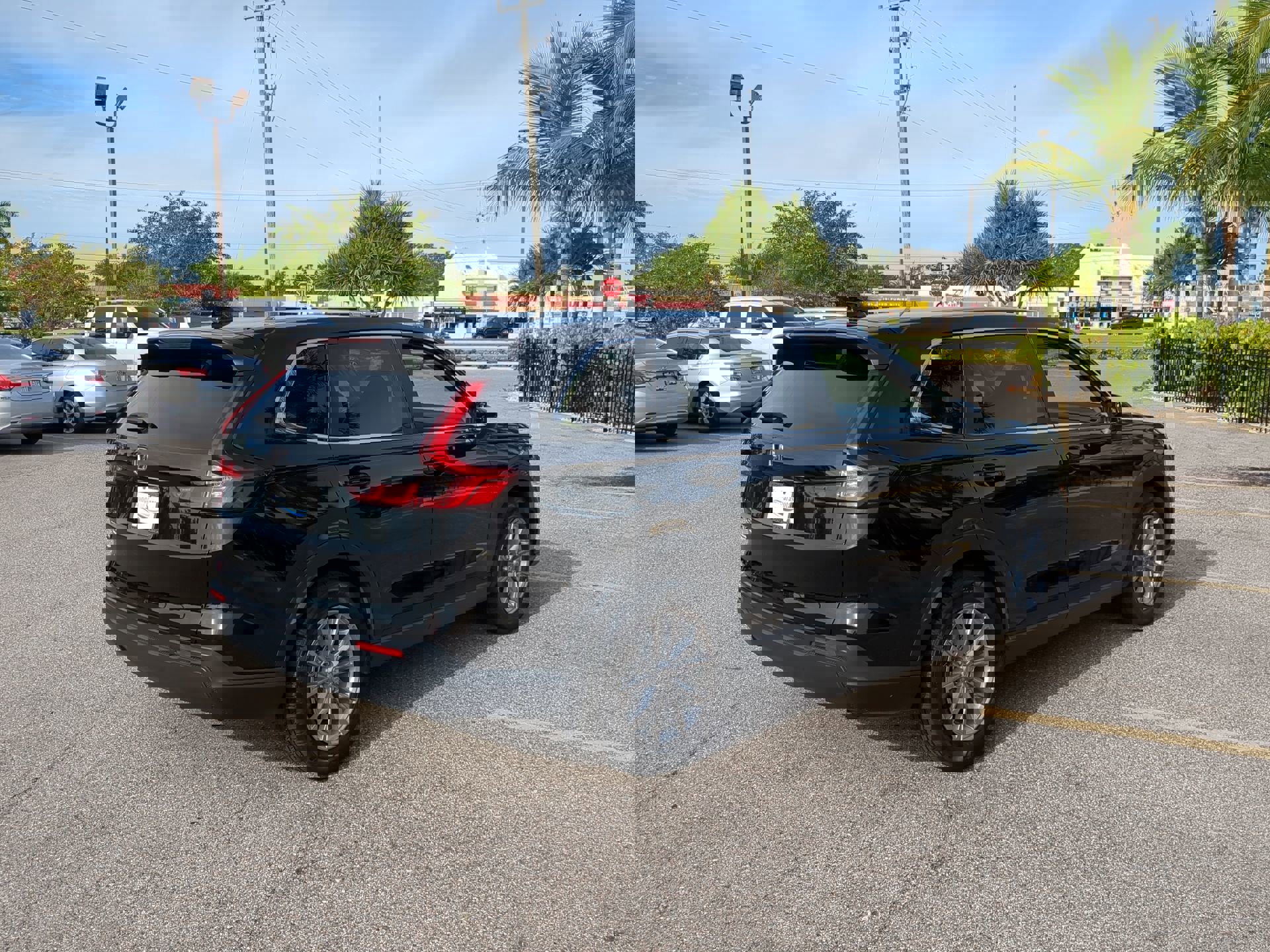 2023 Honda CR-V EX photo 3