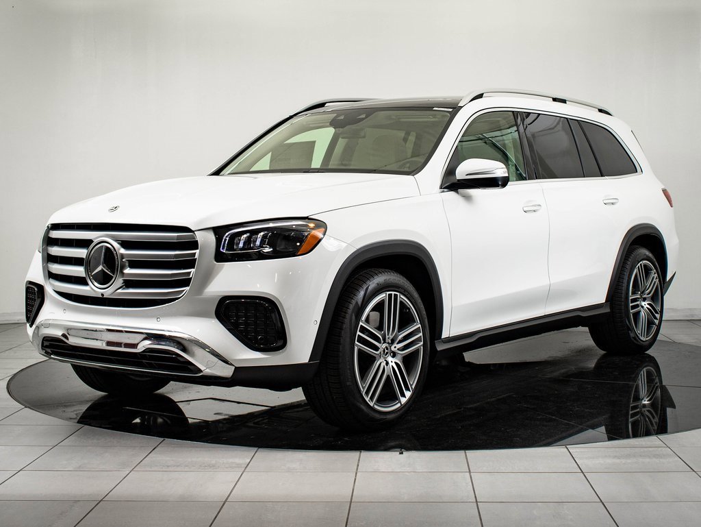2026 Mercedes-Benz GLS Base's photo
