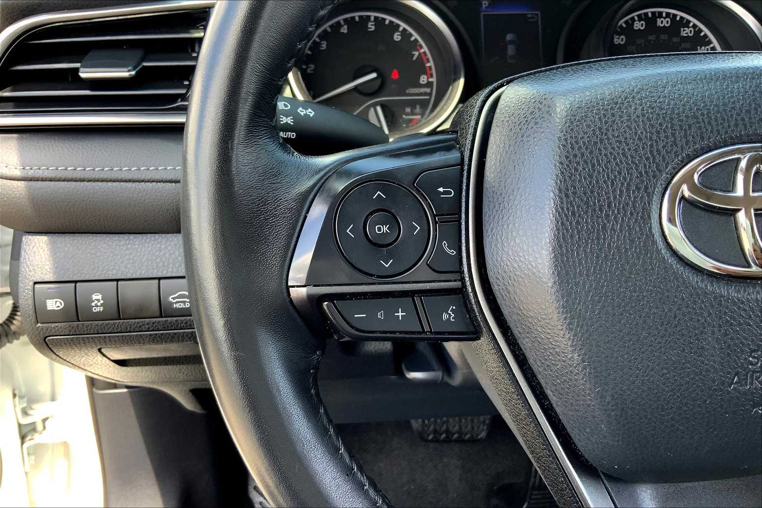 2024 Toyota Camry SE photo 21