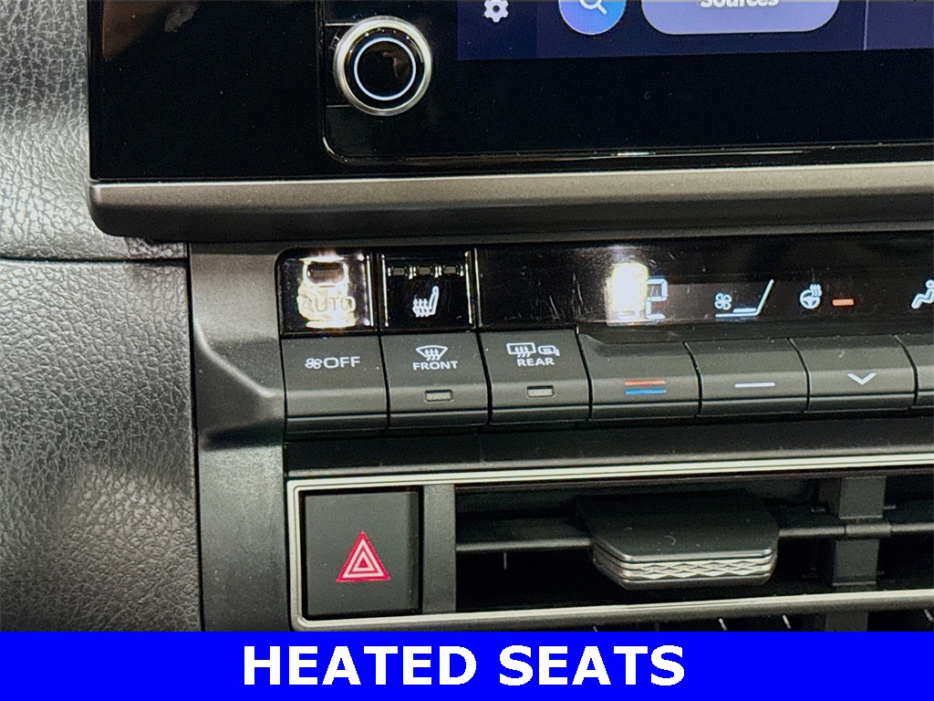 2025 Toyota Camry LE photo 3