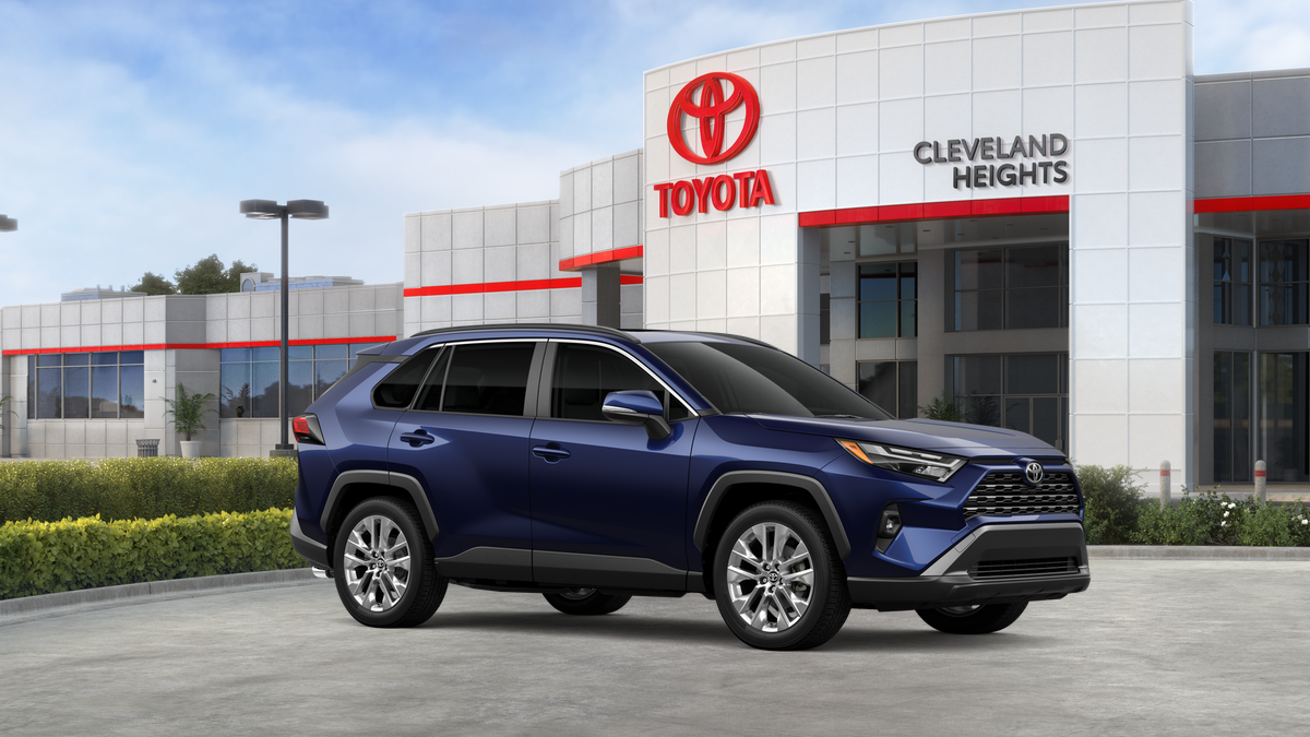 2025 Toyota RAV4 XLE Premium photo 4