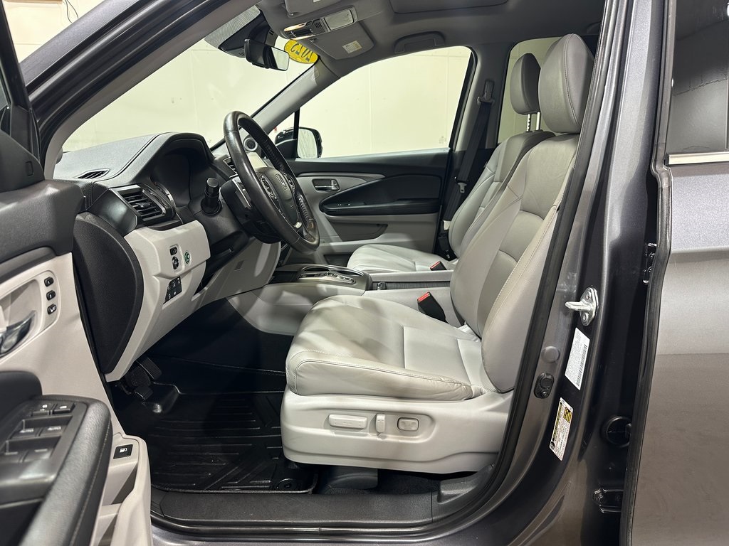 2023 Honda Ridgeline RTL-E photo 14