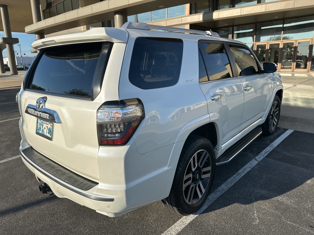 2019 Toyota 4Runner Limited photo 4