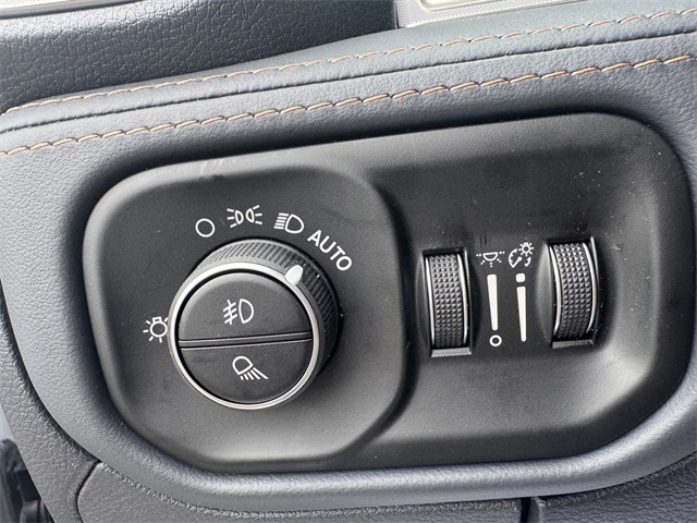 2025 Ram 1500 photo 28