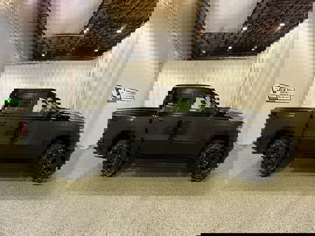 2025 Ram 1500 Tradesman photo 2