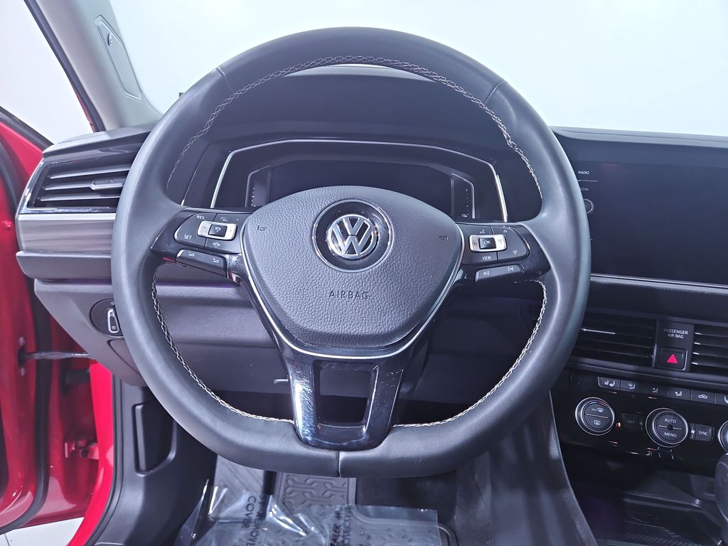 2021 Volkswagen Jetta SEL photo 13