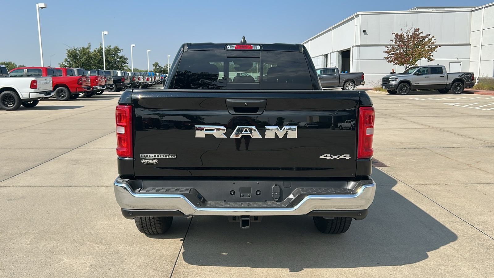 2025 Ram 1500 Big Horn Lone Star photo 4