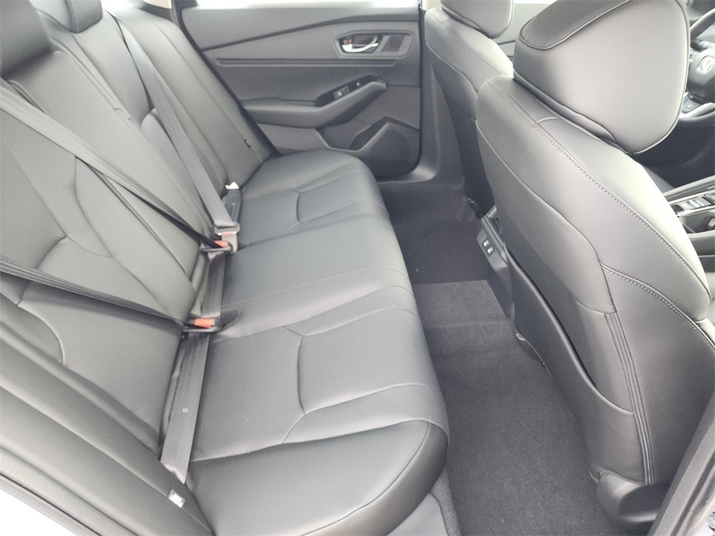 2025 Honda Accord Touring photo 22