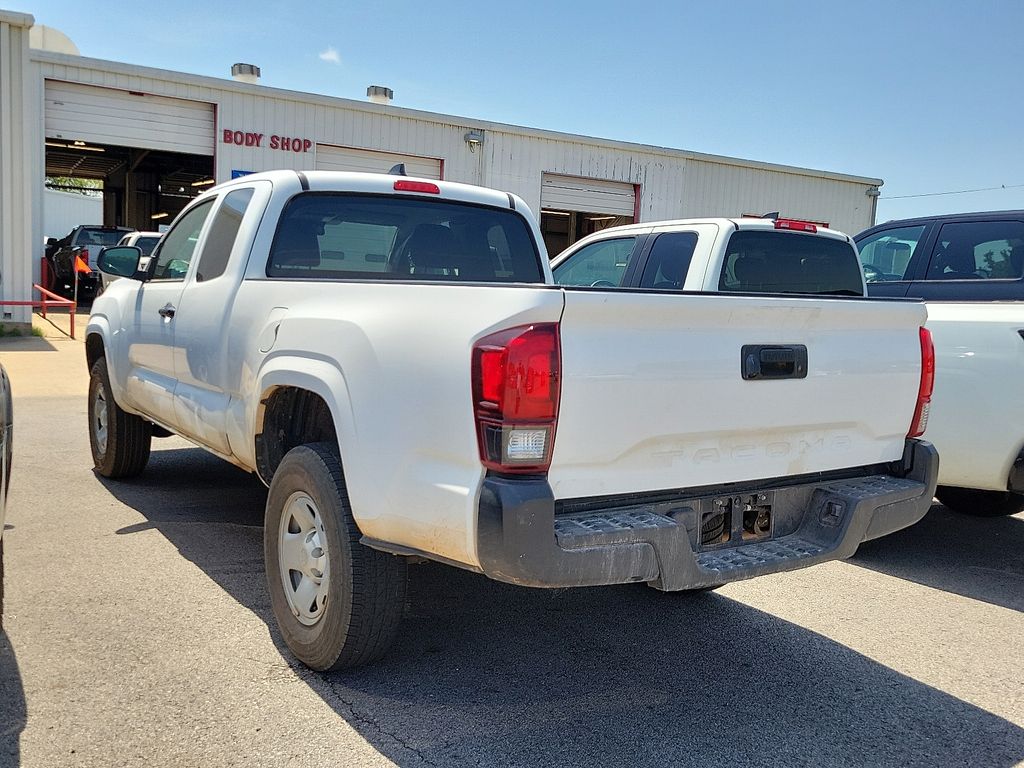2023 Toyota Tacoma SR photo 3