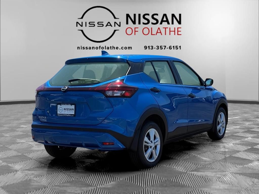 2025 Nissan Kicks Play S photo 22