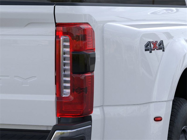 2026 Ford F-350 XLT photo 21