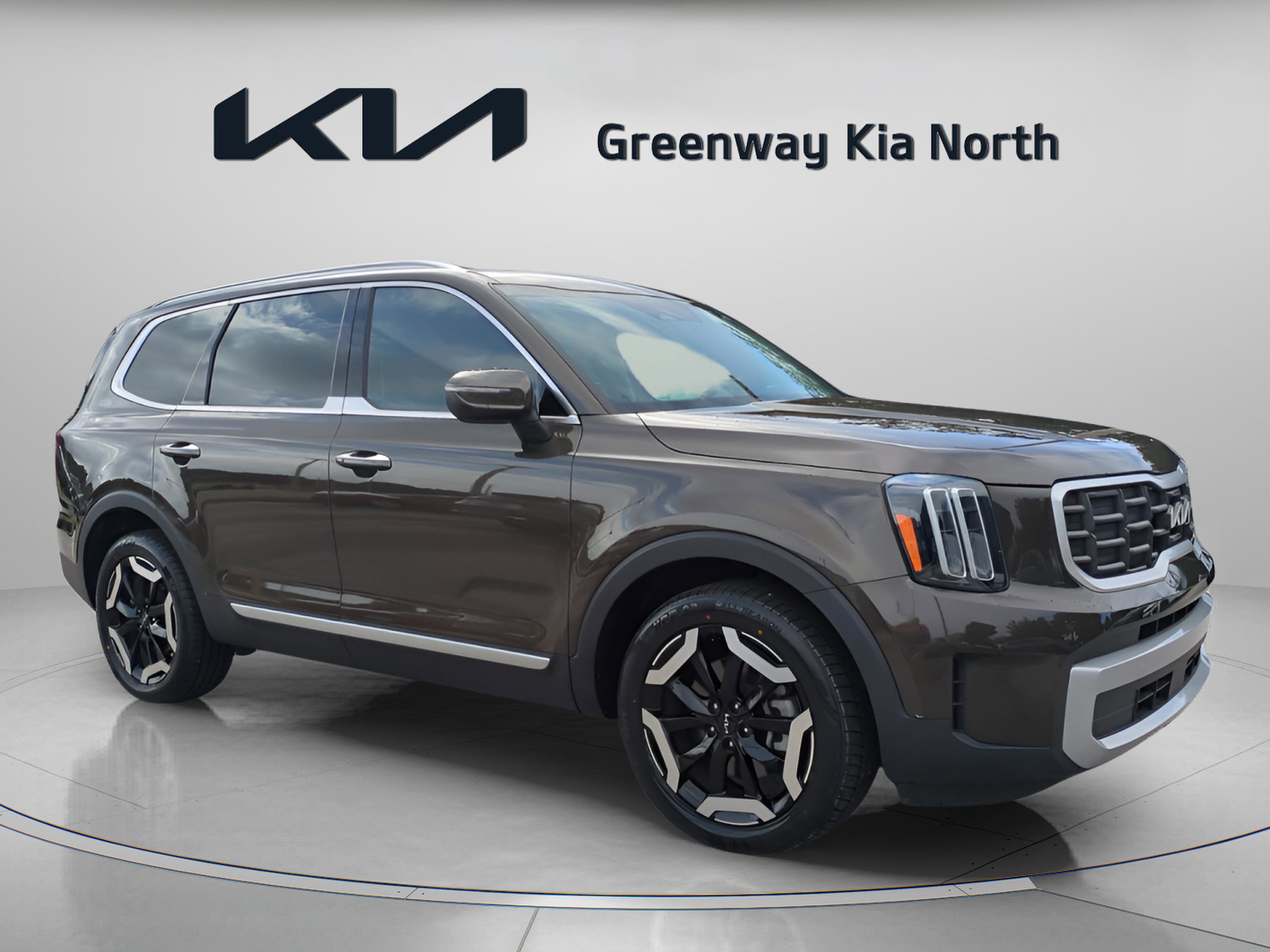 2023 Kia Telluride S photo 3