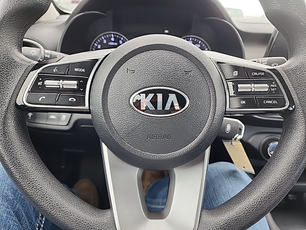 2021 Kia Forte LXS photo 12