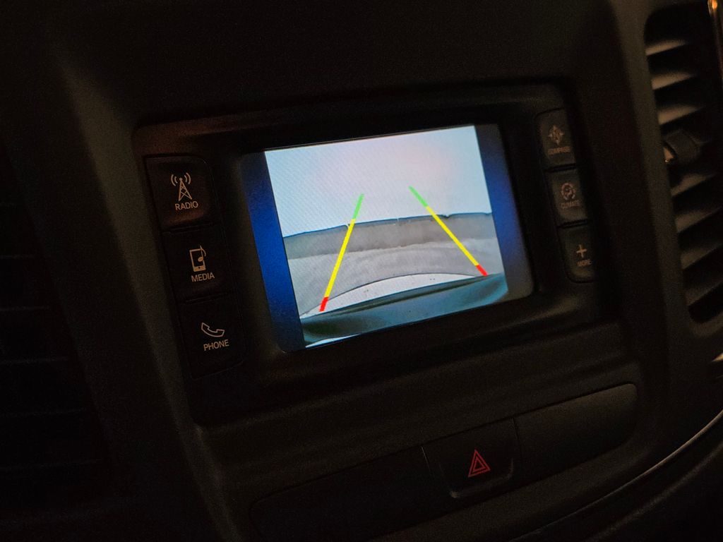 2015 Chrysler 200 S photo 28