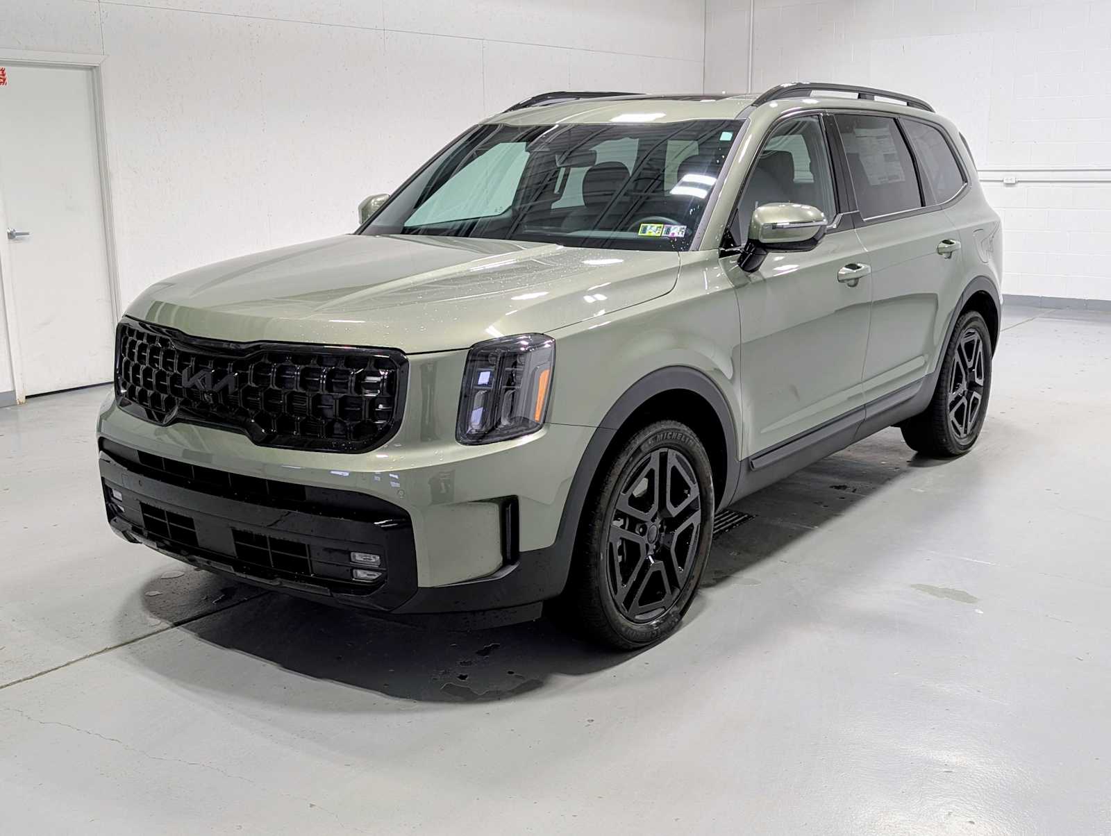 2025 Kia Telluride SX X-Line's photo