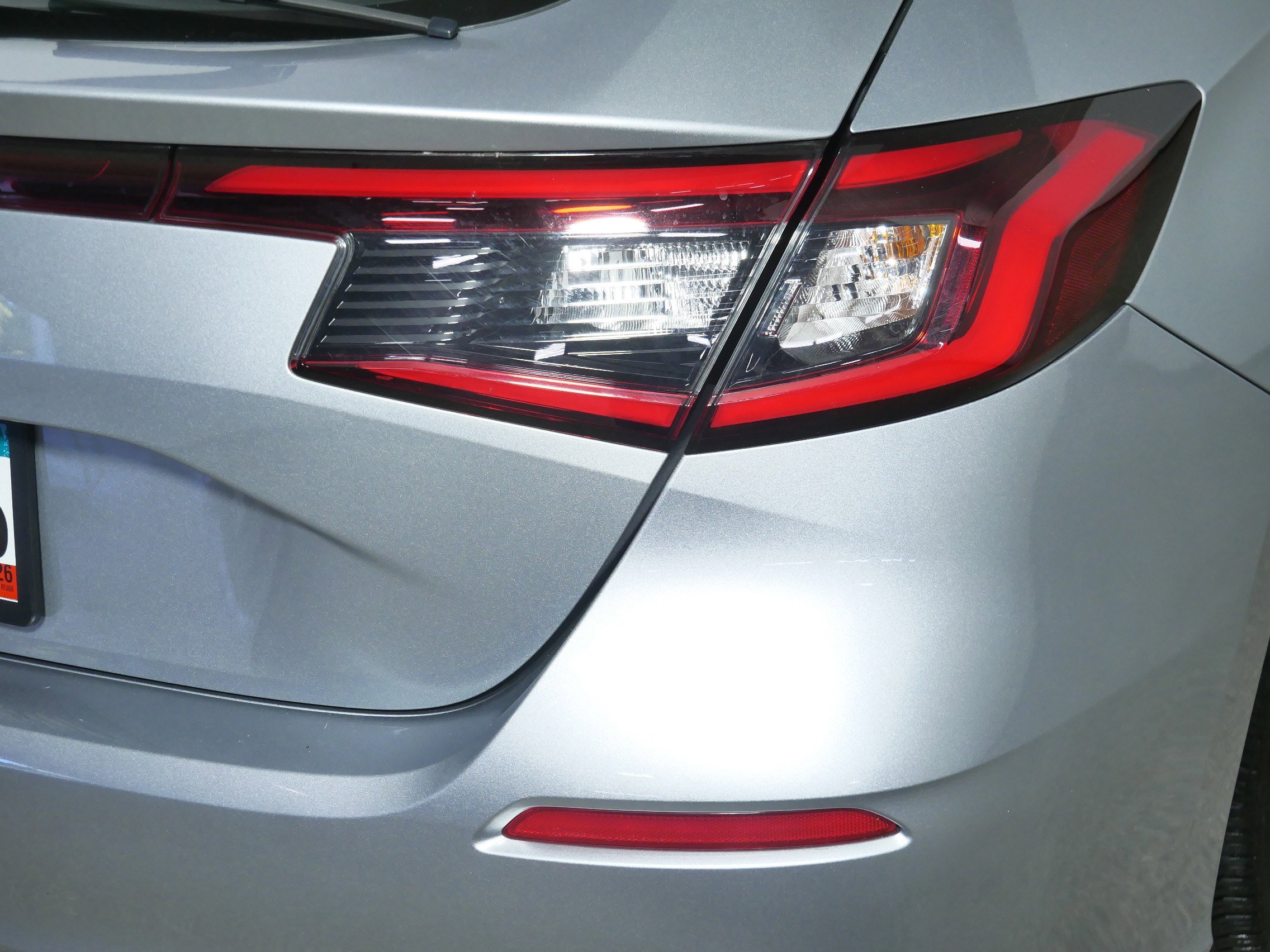 2024 Honda Civic Hatchback EX-L photo 17