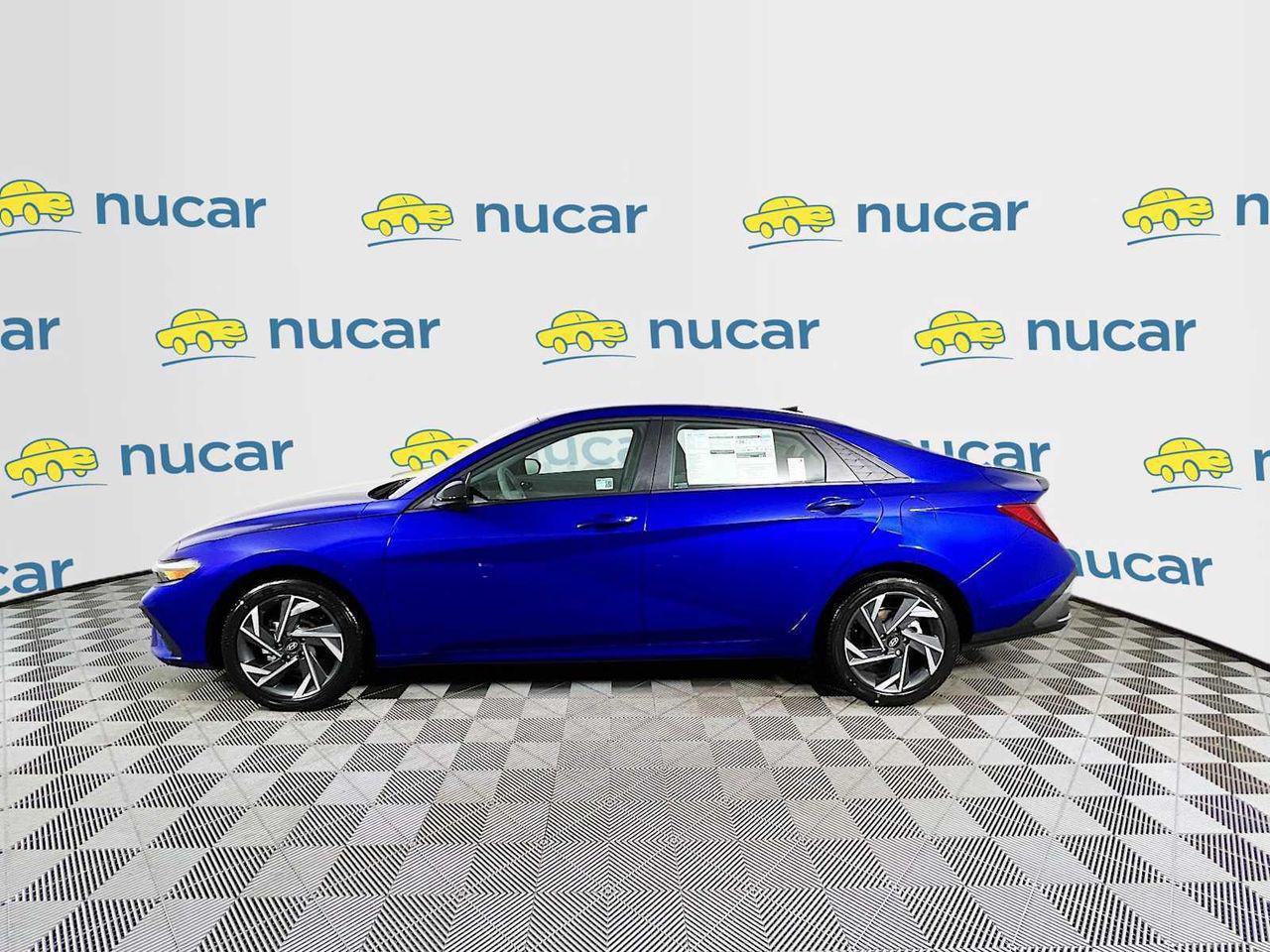 2025 Hyundai Elantra SEL Sport photo 3