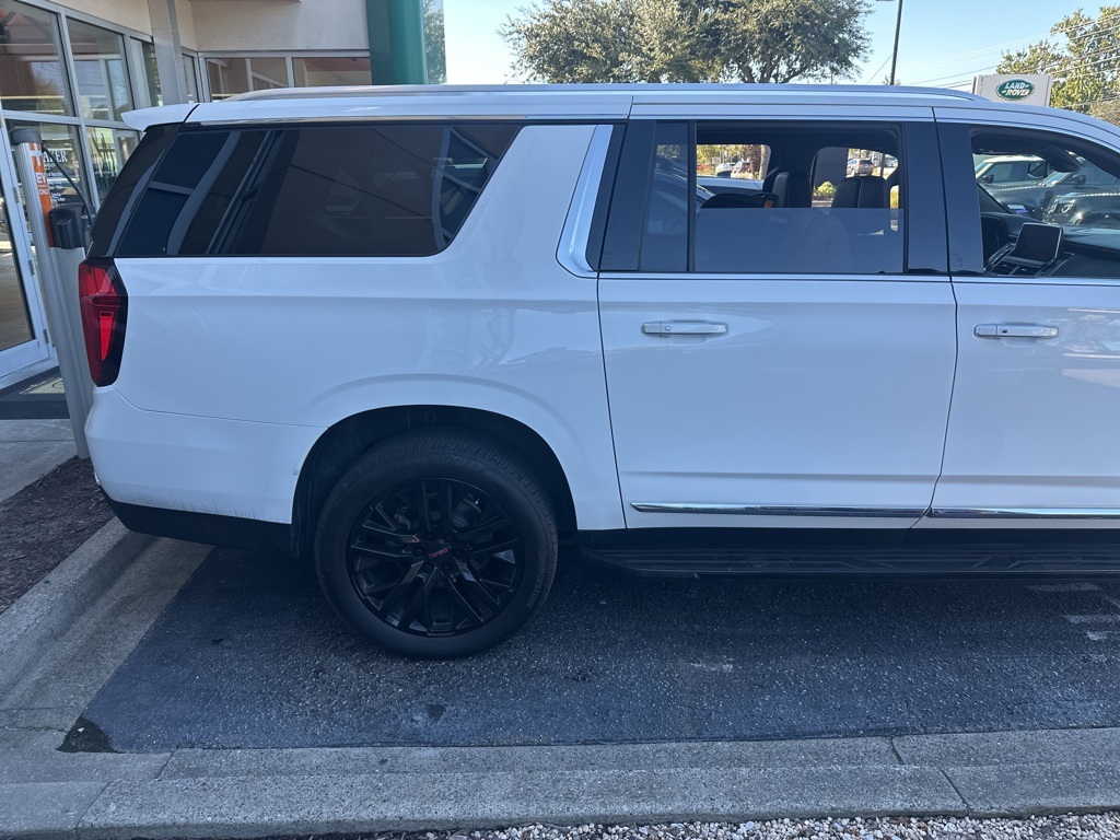 2021 Gmc Yukon XL SLT photo 4