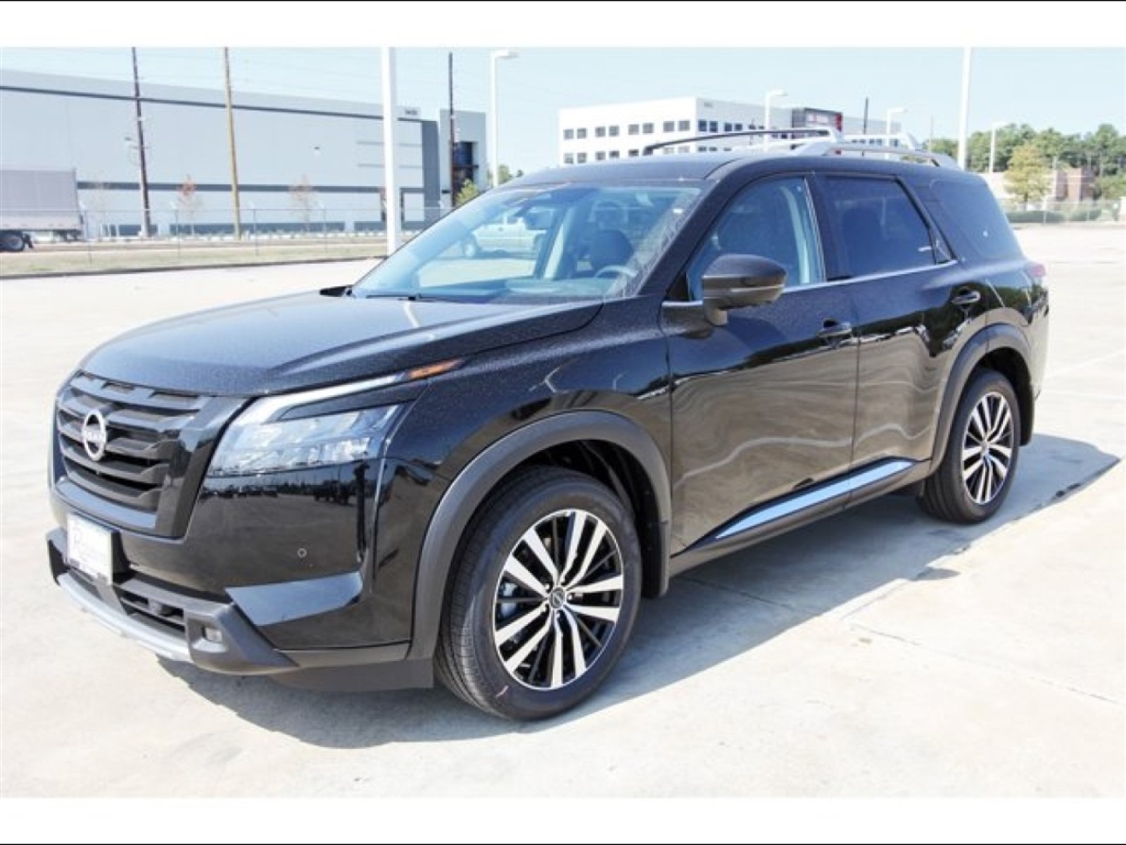 2025 Nissan Pathfinder Platinum Black at Robbins Nissan