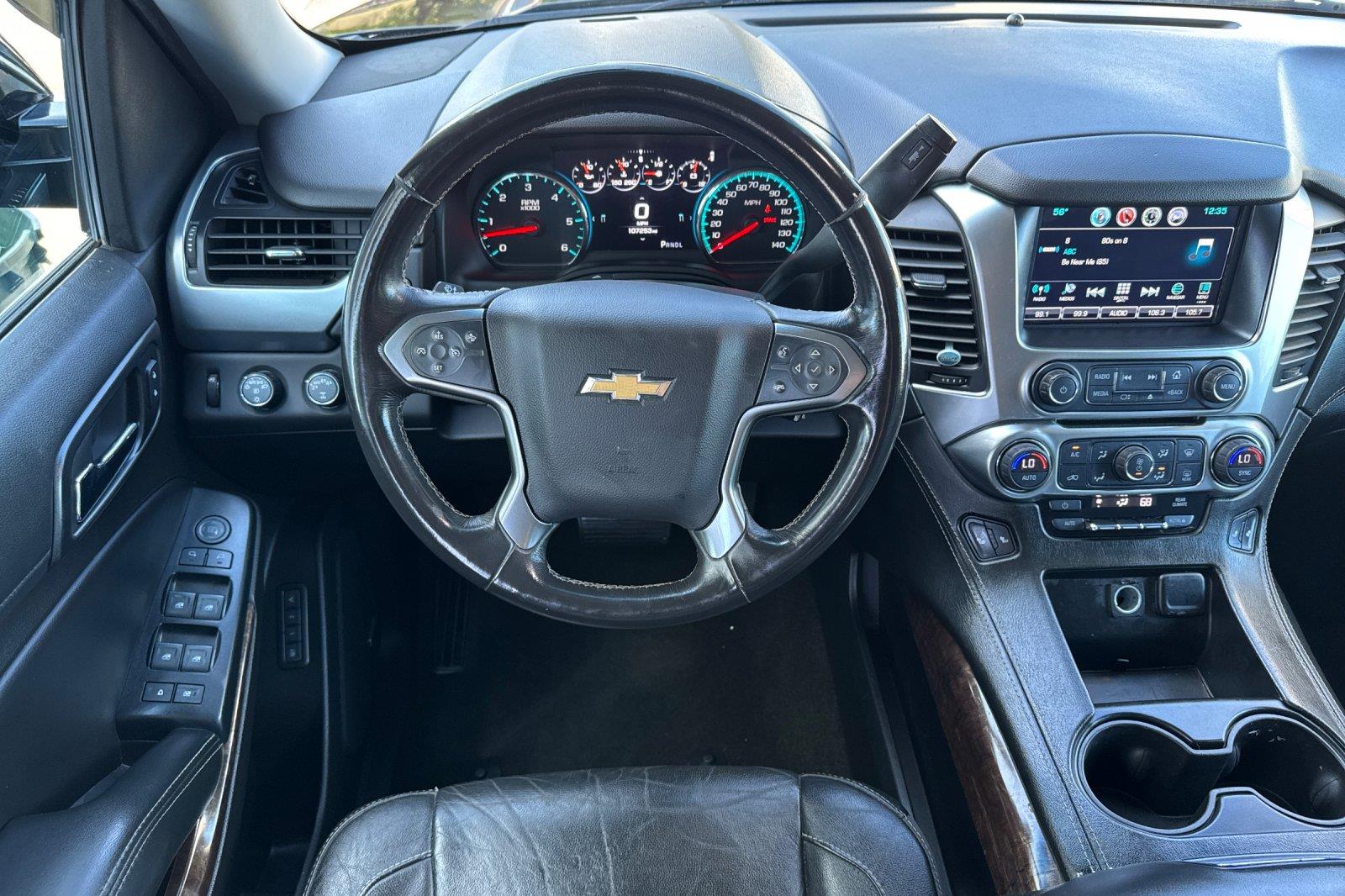 2017 Chevrolet Tahoe LT photo 4
