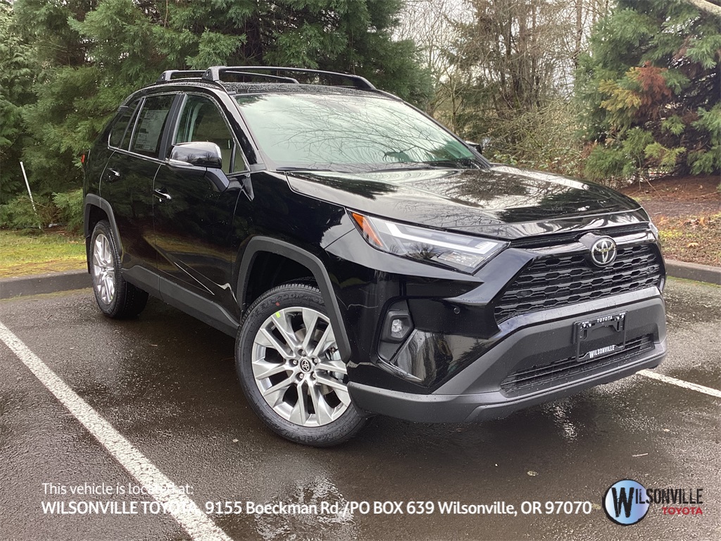 2025 Toyota RAV4 XLE Premium's photo