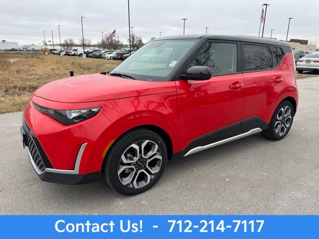 2025 Kia Soul EX's photo