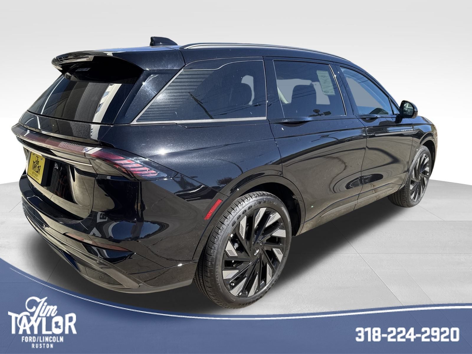 2026 Lincoln Nautilus Reserve photo 3