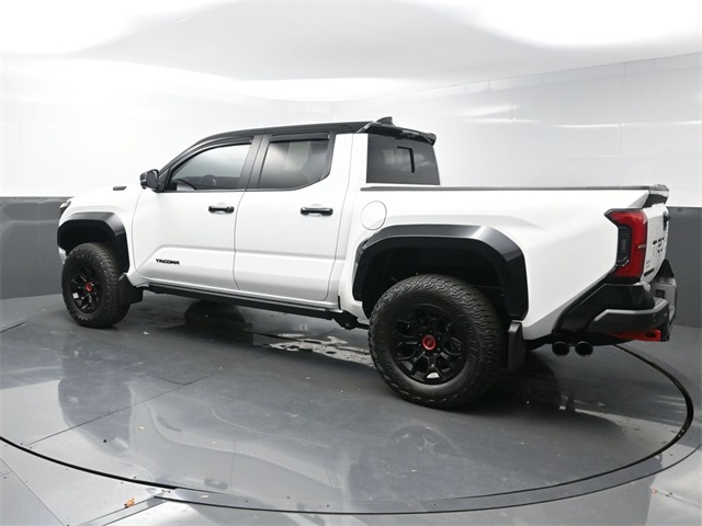 2025 Toyota Tacoma TRD Pro 4x4 photo 4