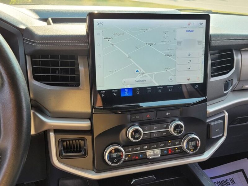 2024 Ford Expedition XLT photo 18