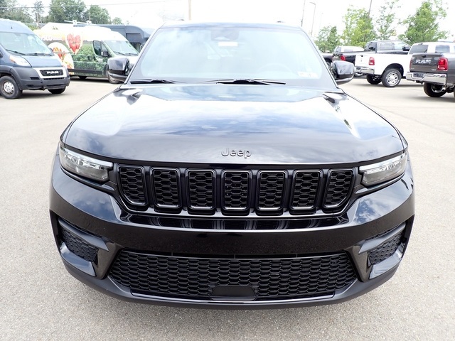 2025 Jeep Grand Cherokee Altitude X photo 9