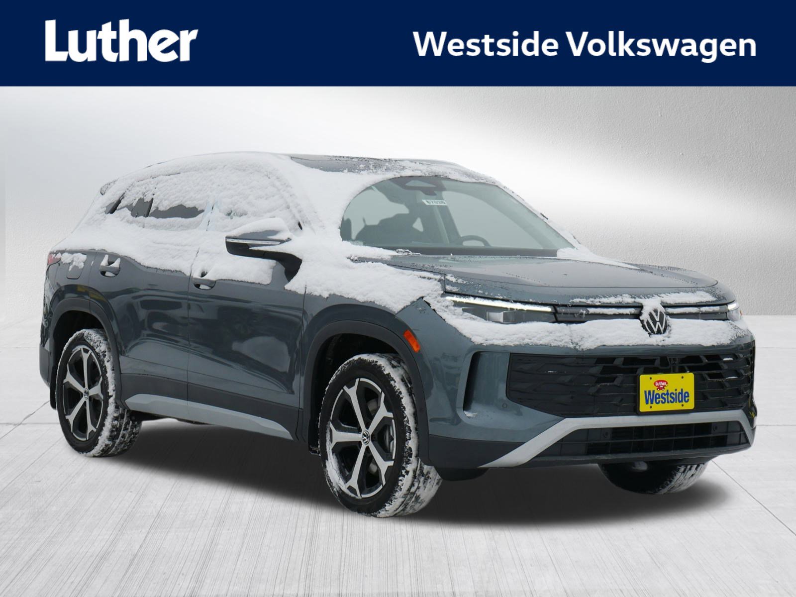 2026 Volkswagen Tiguan SE's photo