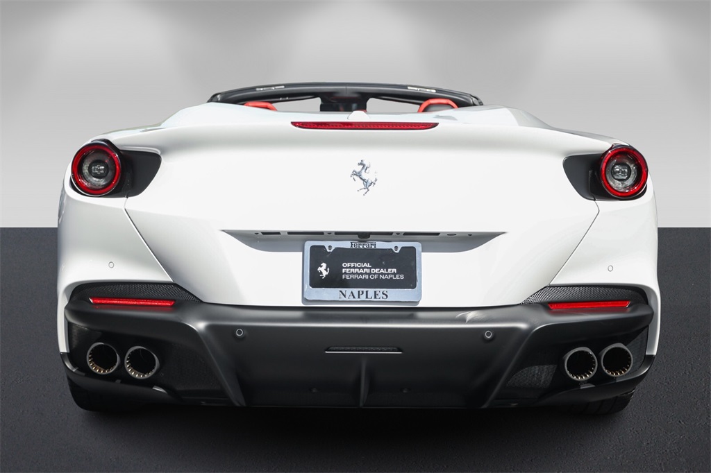 2023 Ferrari Portofino Base photo 4