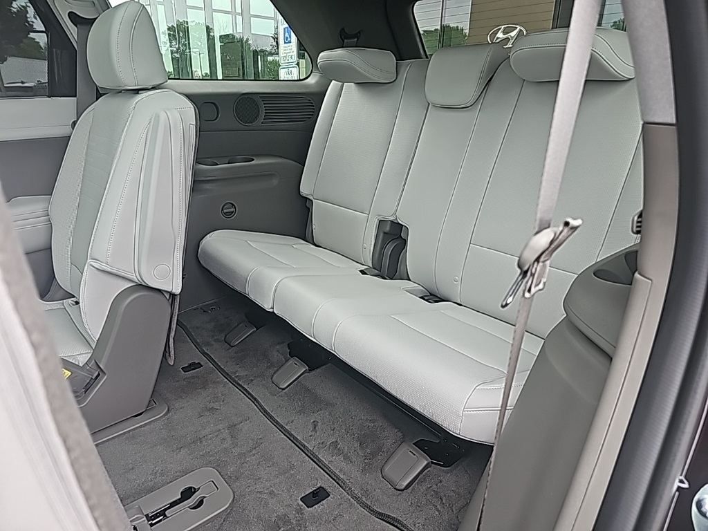2026 Hyundai Palisade Limited photo 36