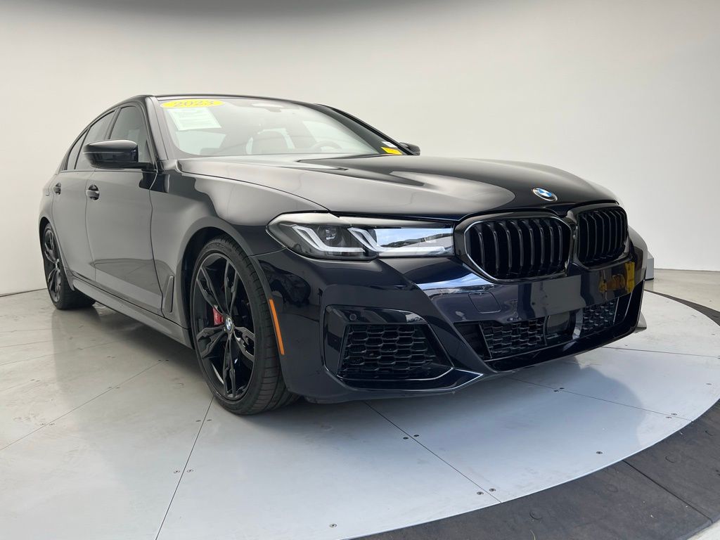 2023 Bmw M550i xDrive photo 2