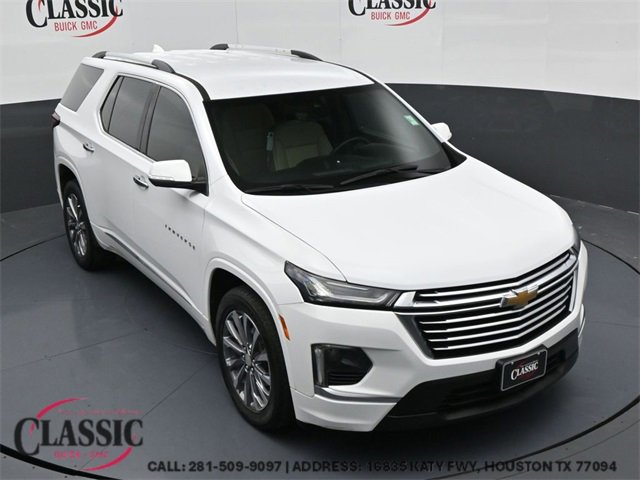 2022 Chevrolet Traverse Premier's photo