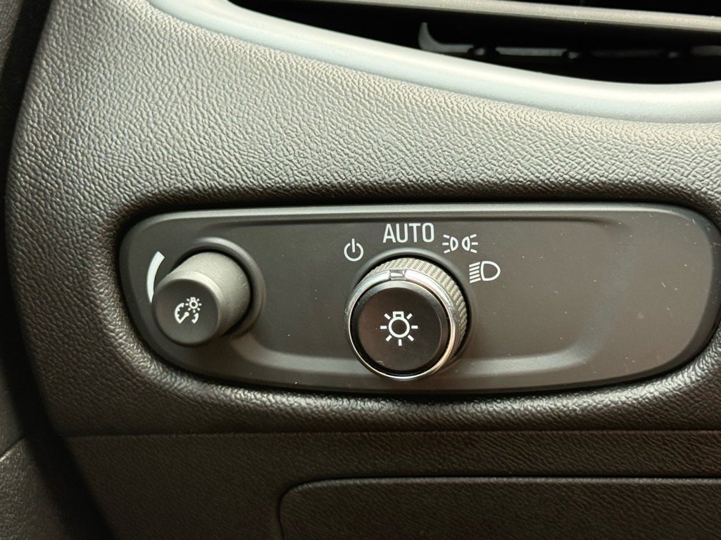 2023 Chevrolet Malibu 1LT photo 25