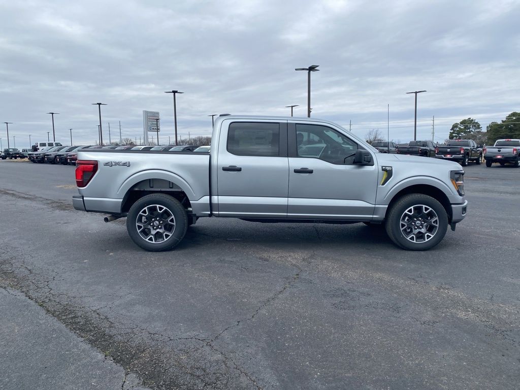 2025 Ford F-150 STX photo 8