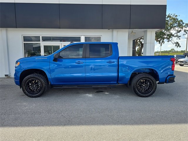 2023 Chevrolet Silverado 1500 photo 3