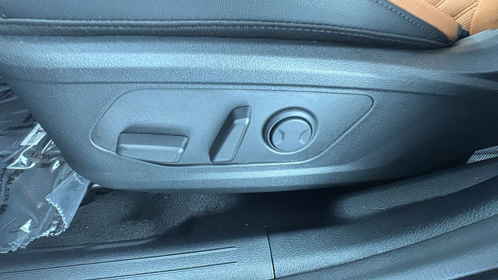 2026 Kia Sportage X-Line photo 11