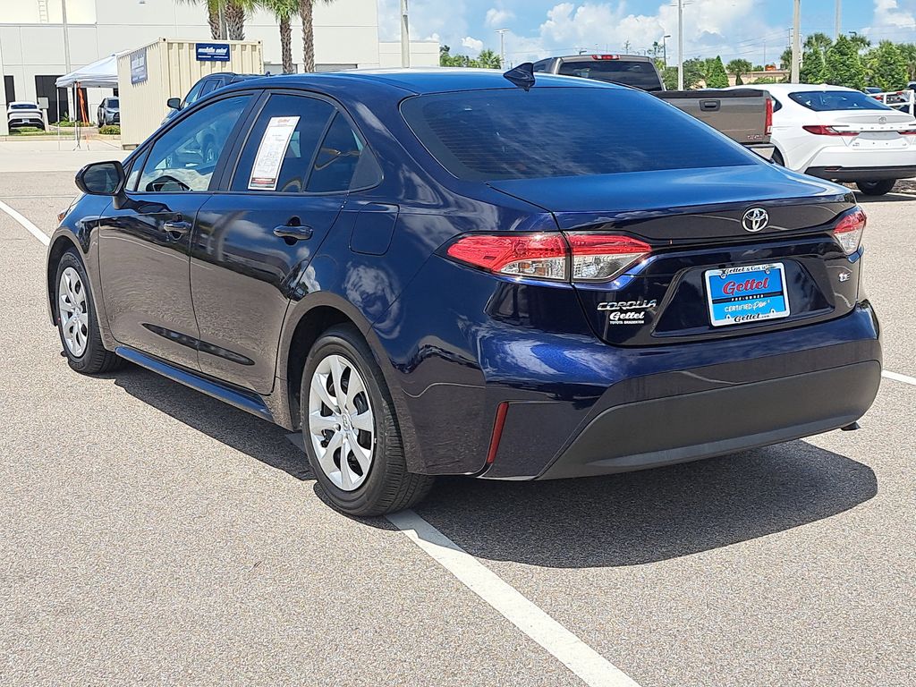 2024 Toyota Corolla LE photo 4