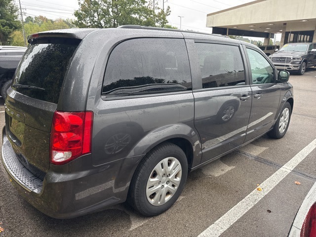 2018 Dodge Grand Caravan SE photo 5