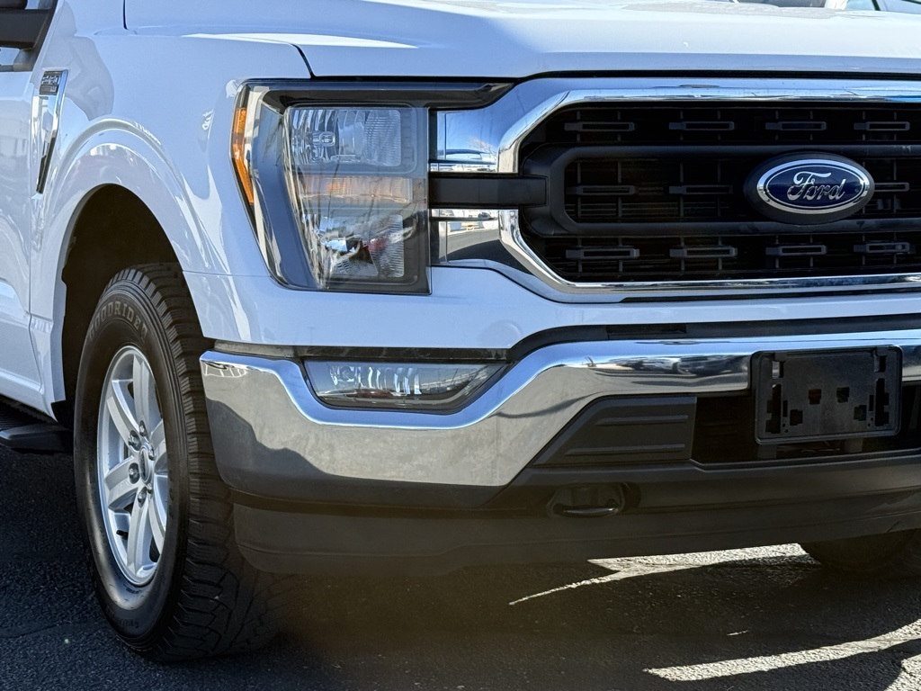2023 Ford F-150 XLT photo 2