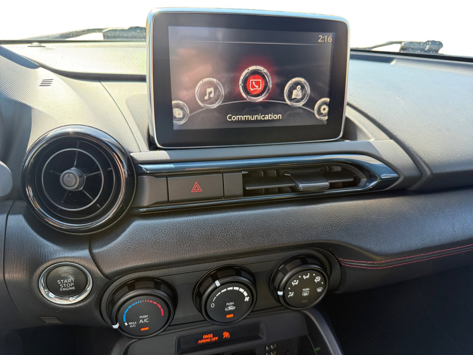 2016 Mazda MX-5 Miata Miata photo 11
