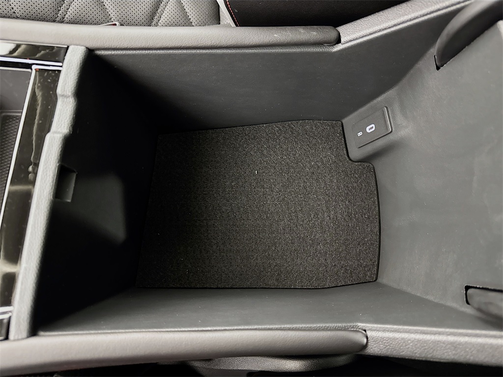 2025 Volkswagen Atlas Peak Edition SE photo 30