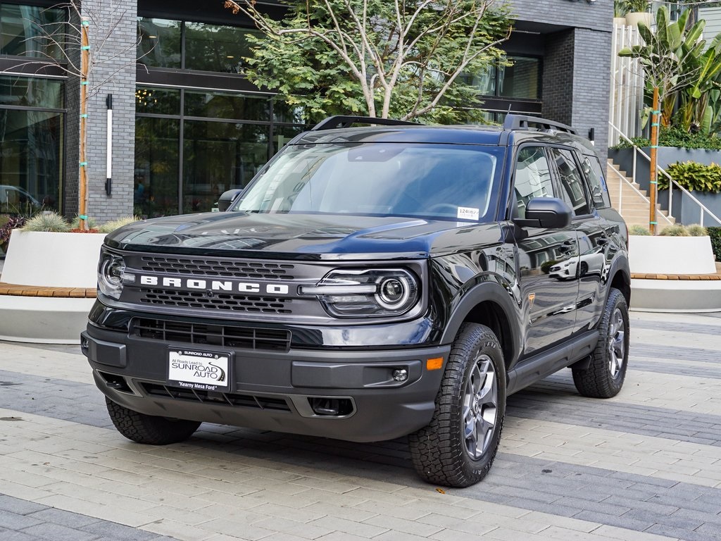 2024 Ford Bronco Sport Badlands photo 3