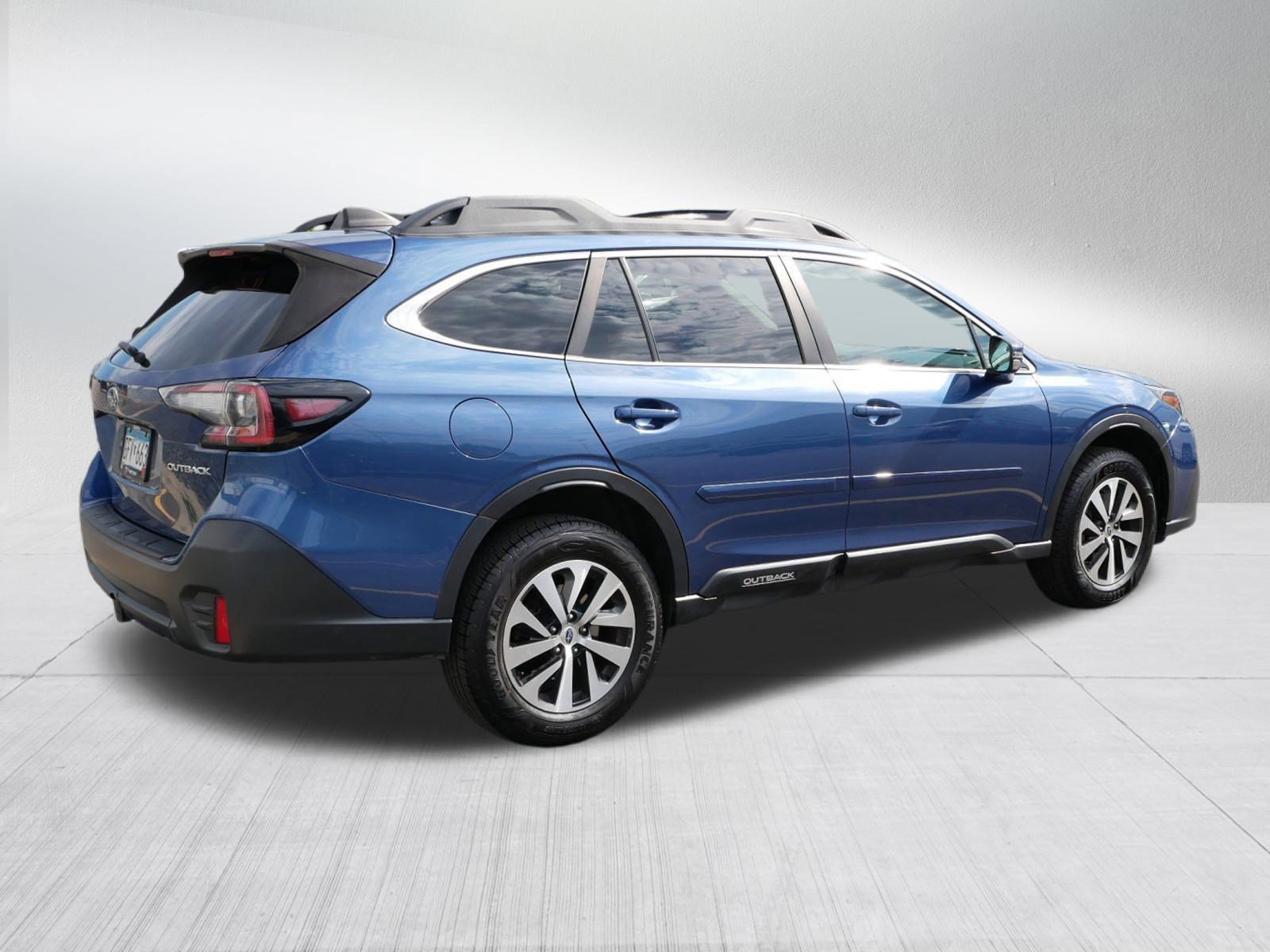 2021 Subaru Outback Premium photo 7
