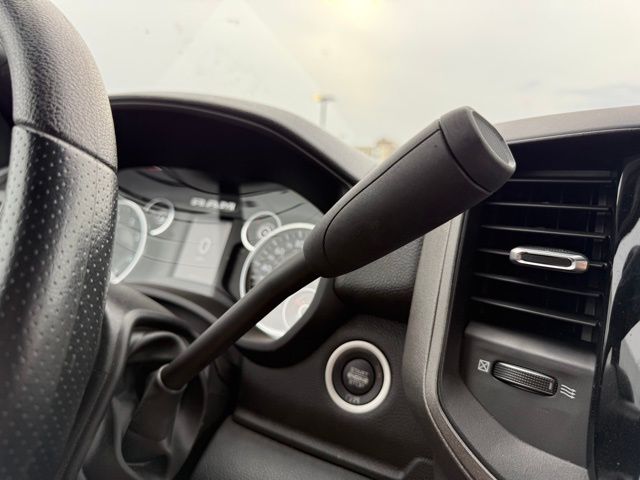 2022 Ram 3500 Tradesman photo 11